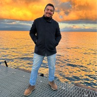 Sebastián Salazar