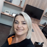 Eliane Manhães Silva