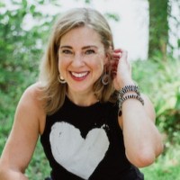 Leanne Woodward . Voice Actor
