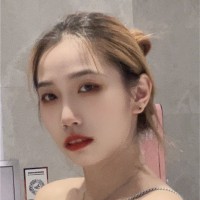April ZhangQ