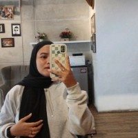 Echa Anggraini