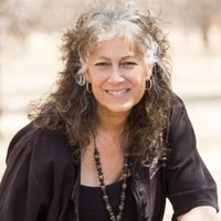 Dr. Laurie Marker
