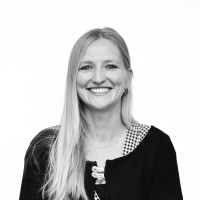 Sylvie Williams, Ca