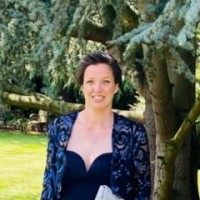 Lucy Wiggins (Emmett)