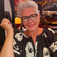 Lynn Hatton