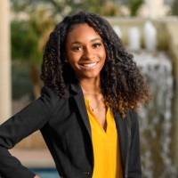 Deja White