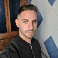 Rubén León González