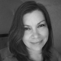 Alexandra R. Aparicio