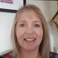 Tracey Leonard