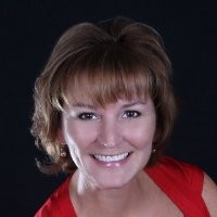 Tina Shores