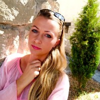 Zsuzsanna Arvai