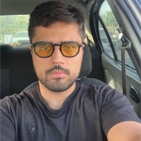 Arman Parvaz