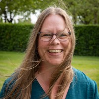 Dineke Van Der Ploeg