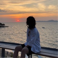 Xinyi Gu