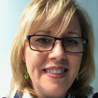 Shelley Smith