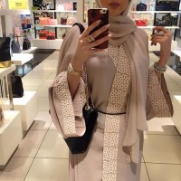 عيشة ......