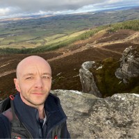 Simon Wealleans