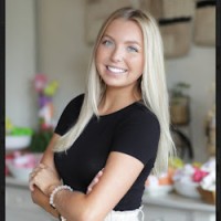 Sarah Larson