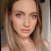 Kirsten Lee Hennig