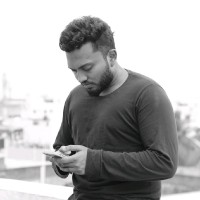 VINODH G