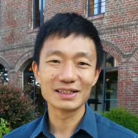Ming Ho 何兆明