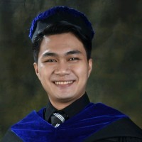 John Derrick Samin, Maed
