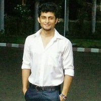 Roez Khan
