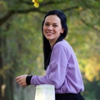 Eline Van Den Burg - Valstar