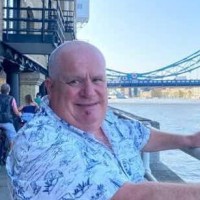 PJ PETER JONES