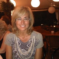 Karin Peris