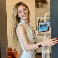 Claudia Carr