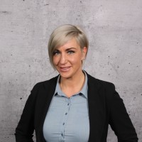 Nicole Neumann