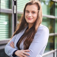 Suzanne Van Beest