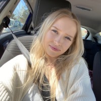 Rianna Hollebon