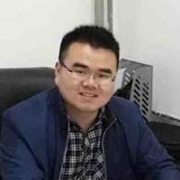 王小龙