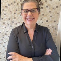 Katia Sueli de Almeida Larroque
