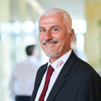 Reinhard Mayer