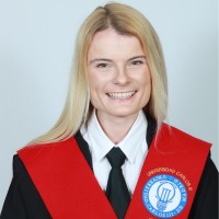 Claudia Castrillón Álvarez