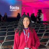 Kenia Flores