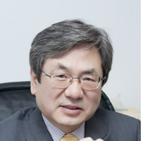 Soo-Young Lee