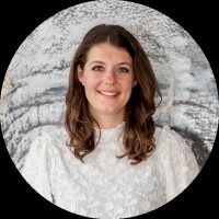 Iris van der Velden