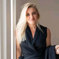 Carlinda van der Marel