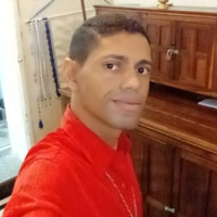 Príncipe Reniclei de Sousa Lima