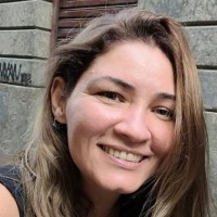 Luciana Leall