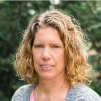 Amy Dewitt