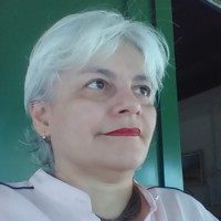 Laura Chaves