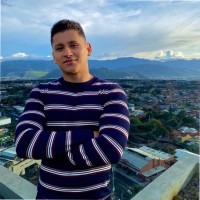 Kenneth López