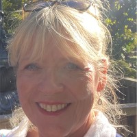 Linda Burton