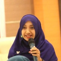 Elisa Yuzar
