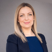 Nadine Popova, CPA, CGA